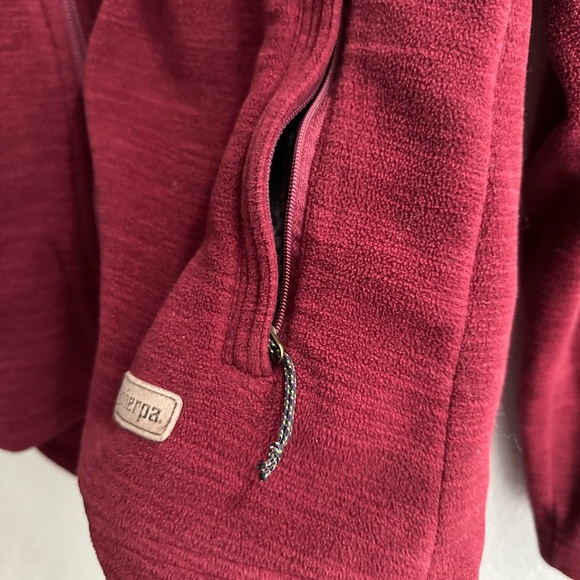 Sherpa Adventure Gear Women’s 1/2 Zip Pullover Fleece Sweatshirt/Sweater Sz M - Picture 8 of 10